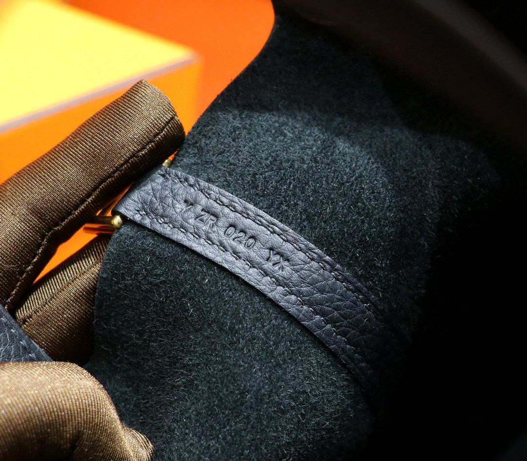 Hermès（爱马仕）Picotin 菜篮子 黑色 Togo小牛皮 全手缝 金扣 18cm