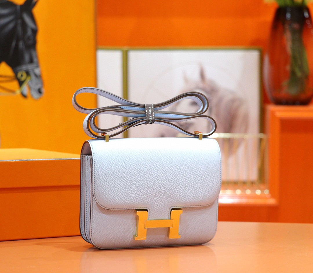 Hermès（爱马仕）Constance 雾霾蓝 Espom 全手缝 小牛皮 金扣 19cm