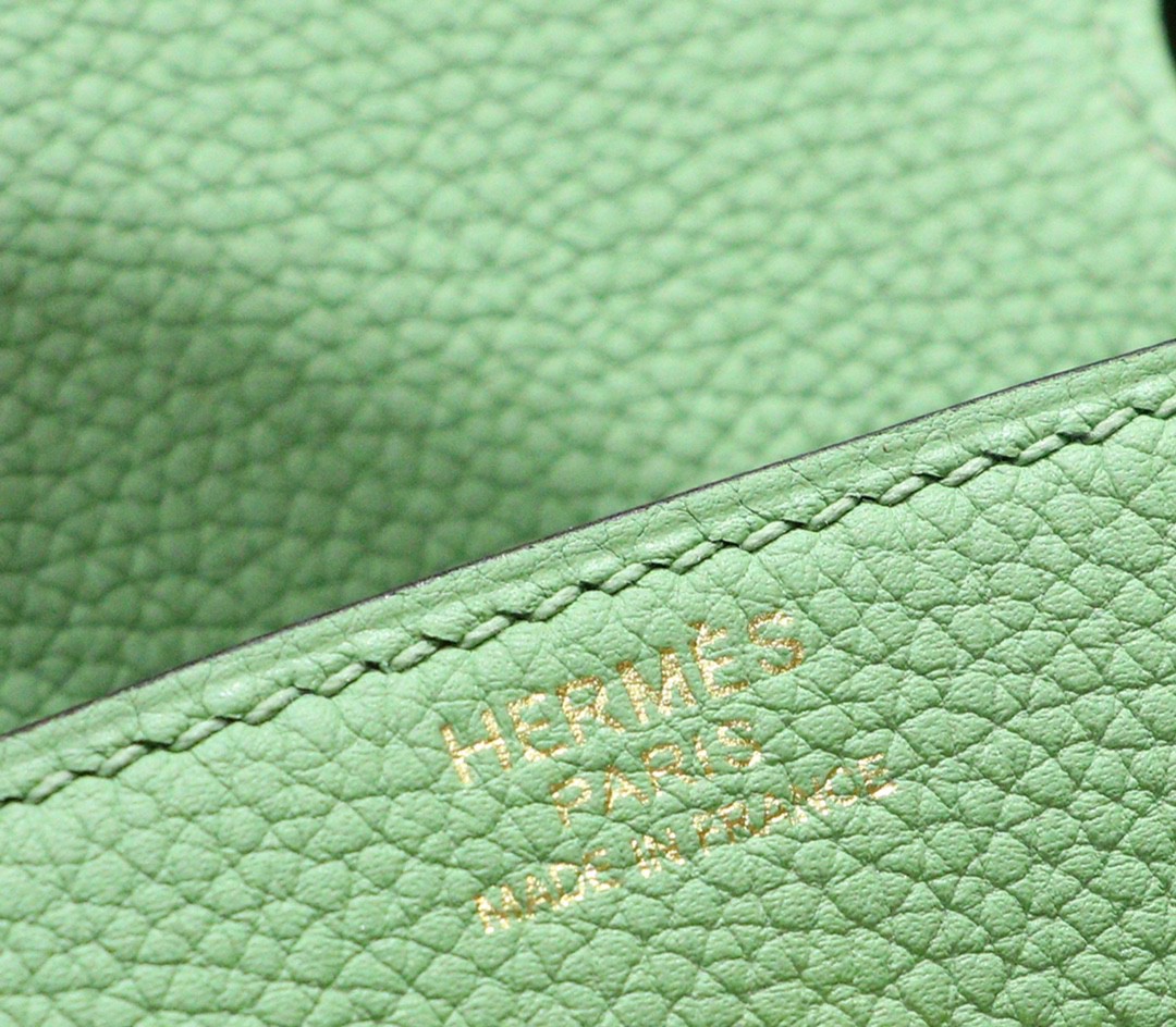 Hermès（爱马仕）Birkin 铂金包 牛油果 Togo 小牛皮 全手缝 金扣 30cm