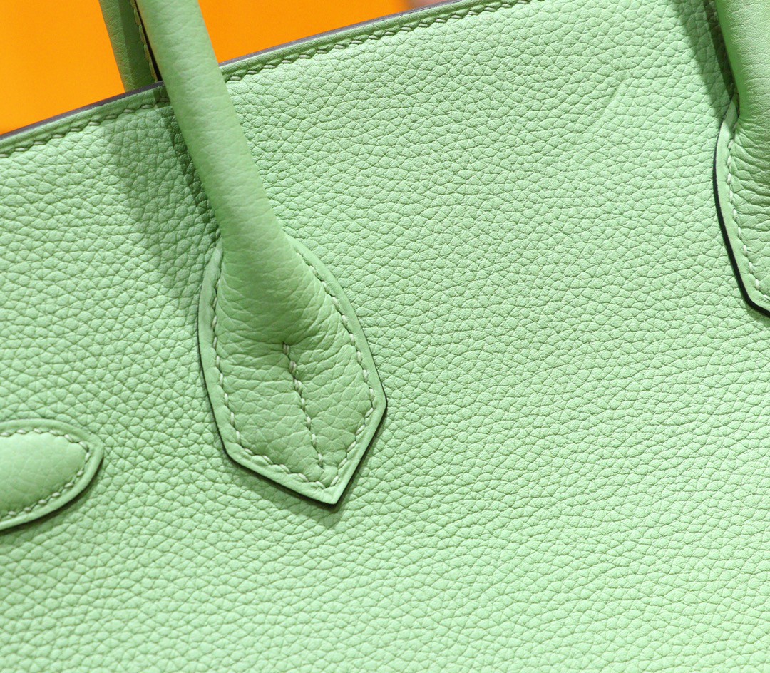 Hermès（爱马仕）Birkin 铂金包 牛油果 Togo 小牛皮 全手缝 金扣 30cm