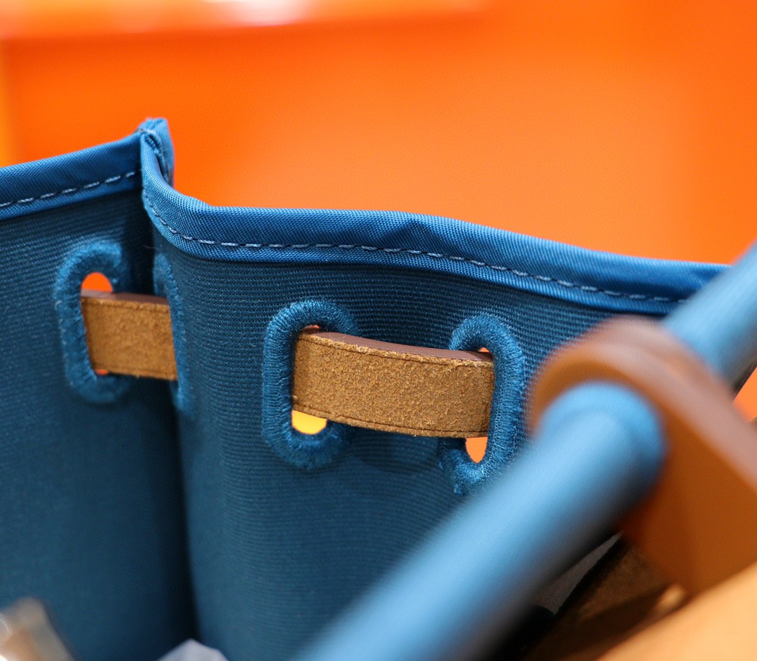 Hermès（爱马仕）Herbag 伊兹密尔蓝 原版帆布拼原厂皮 最高版本级 别银扣 31cm