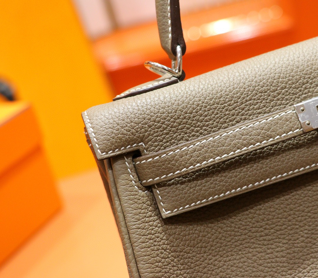 Hermès（爱马仕）Kelly 凯莉包 大象灰 Togo 小牛皮 全手缝 银扣 25cm