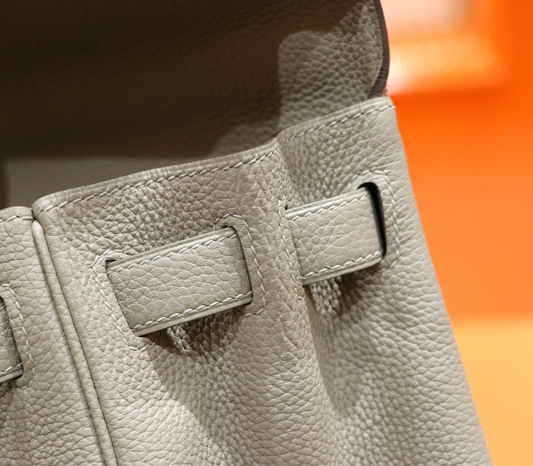 Hermès（爱马仕）Kelly 沥青灰 Togo 全手缝 小牛皮 金扣 28cm
