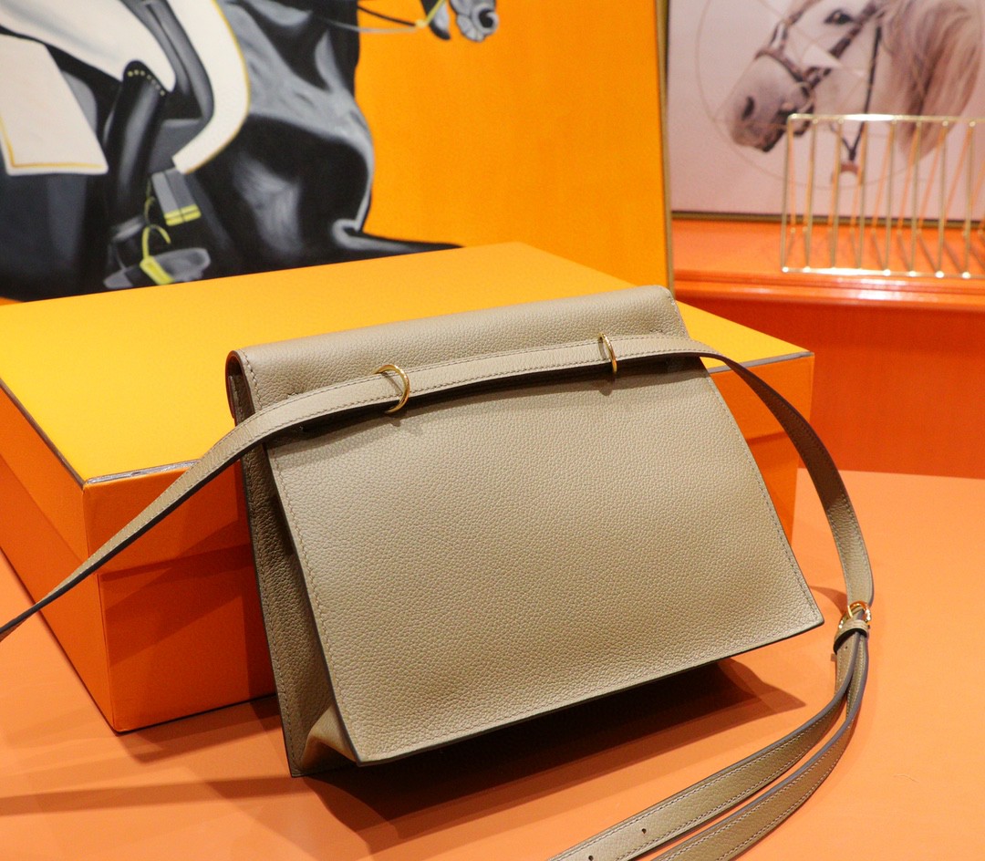 Hermès（爱马仕）Kelly Dance 威犬玛米色 Evercolor 全手缝 金扣