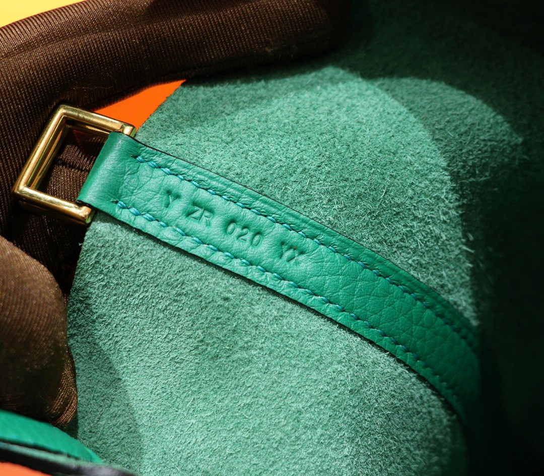 Hermès（爱马仕）Picotin 菜篮子 丝绒绿 Togo 小牛皮 全手缝 金扣 18cm