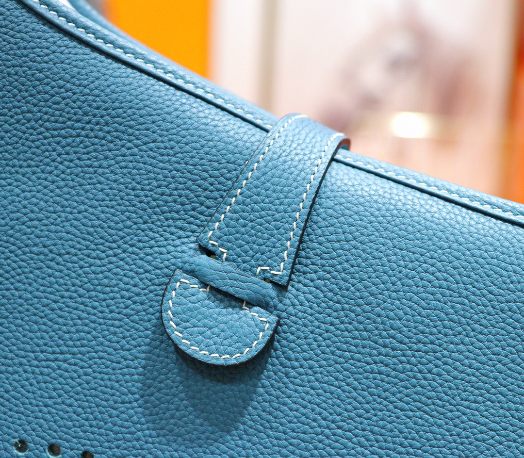 Hermès（爱马仕）Evelyne 伊芙琳 牛仔蓝 Togo 小牛皮 银扣 28cm