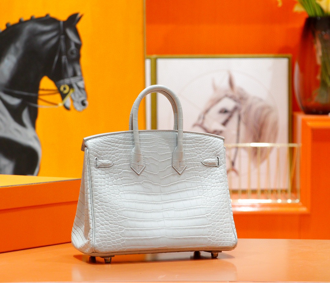 Hermès（爱马仕）Birkin 铂金包 奶油白 雾面鳄鱼皮 银扣 25cm