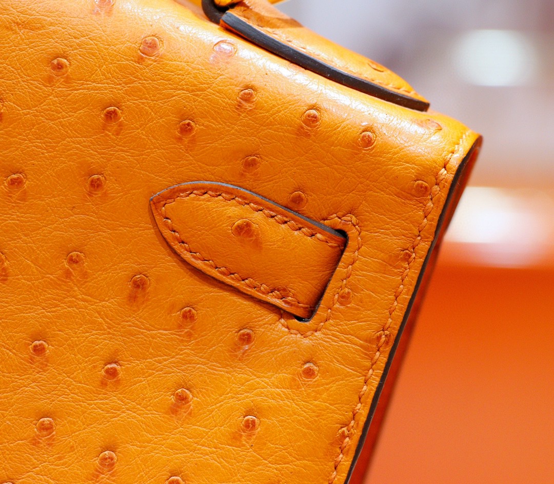 Hermès（爱马仕）Kelly 凯莉包 橙色 南非鸵鸟皮 全手缝 金扣 28cm