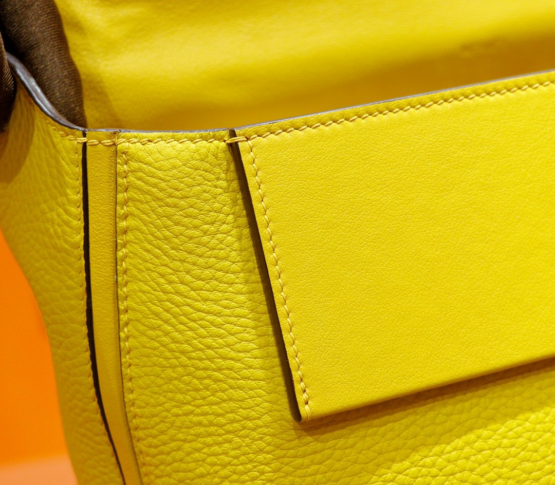 Hermès（爱马仕）H2424 琥珀黄 Evercolor拼Swift 全手缝 小牛皮 金扣