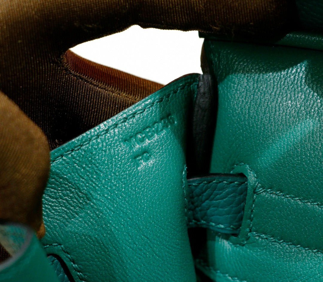 Hermès（爱马仕）Birkin 铂金包 祖母绿 togo 小牛皮 全手缝 银扣 30cm