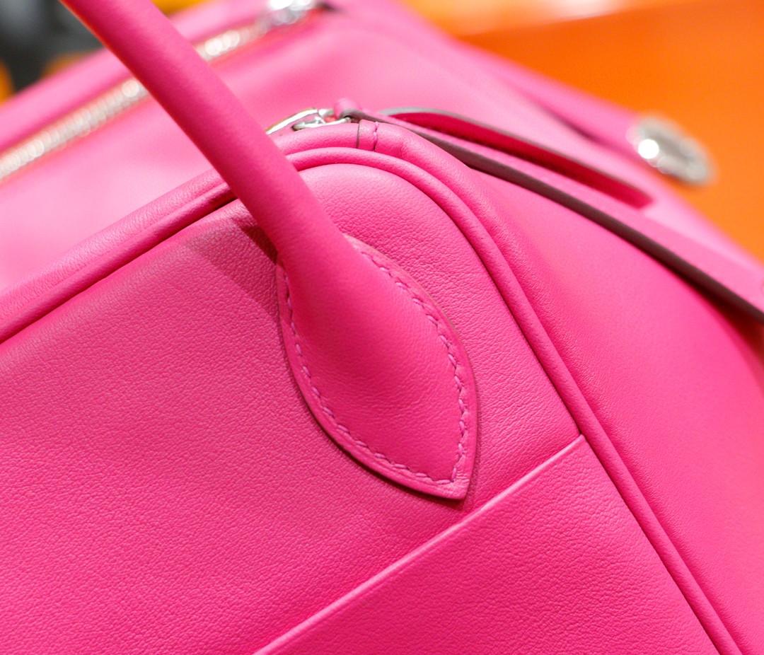 Hermès（爱马仕）Lindy 琳迪包 玫瑰紫 Swift皮 银扣 30cm 全手缝