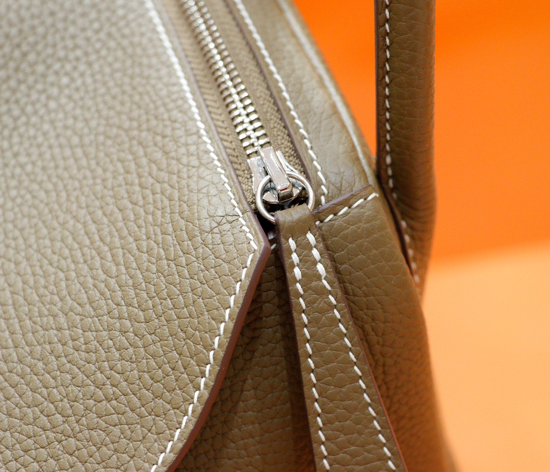 Hermès（爱马仕）Lindy 琳迪包 大象灰 Togo 全手缝 银扣 30cm