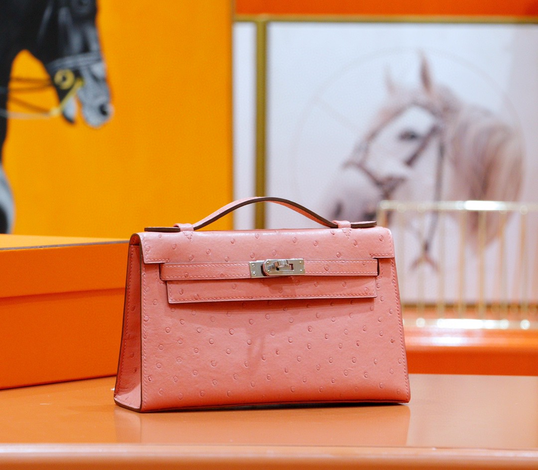 Hermès（爱马仕）Minikelly 晚宴包 陶瓷粉 南非鸵鸟皮 全手缝 银扣