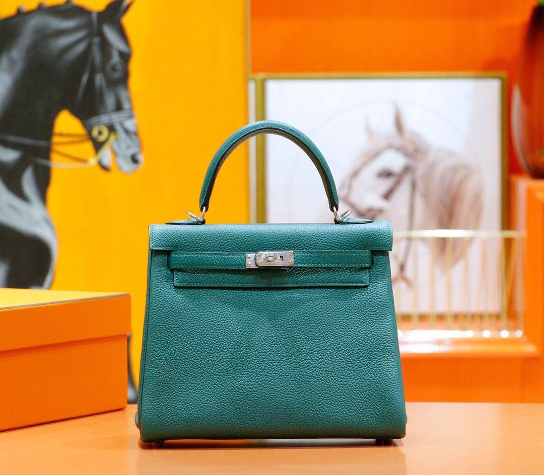 Hermès（爱马仕）Kelly 凯莉包 祖母绿 Togo 全手缝 小牛皮 银扣 25cm