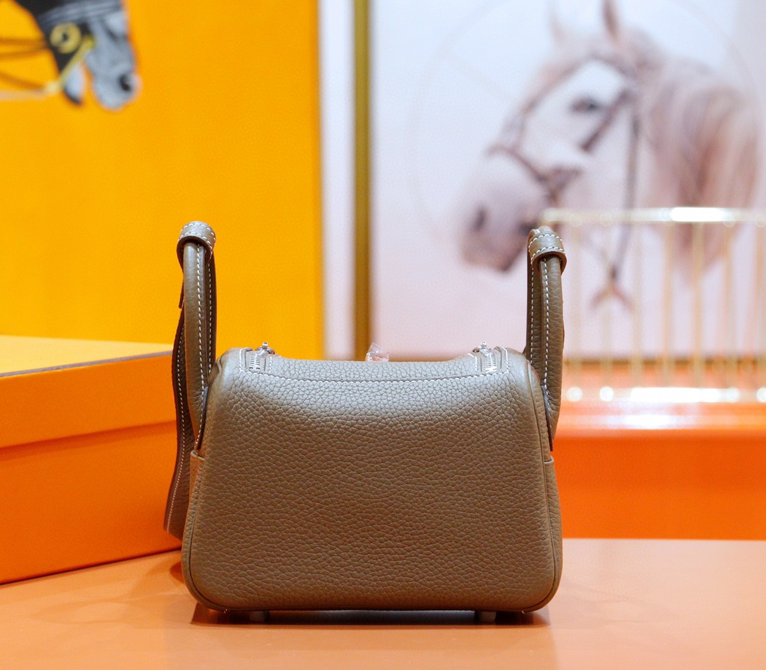 Hermès（爱马仕）Lindy 琳迪包 大象灰 全手缝 Togo小牛皮 银扣 20cm