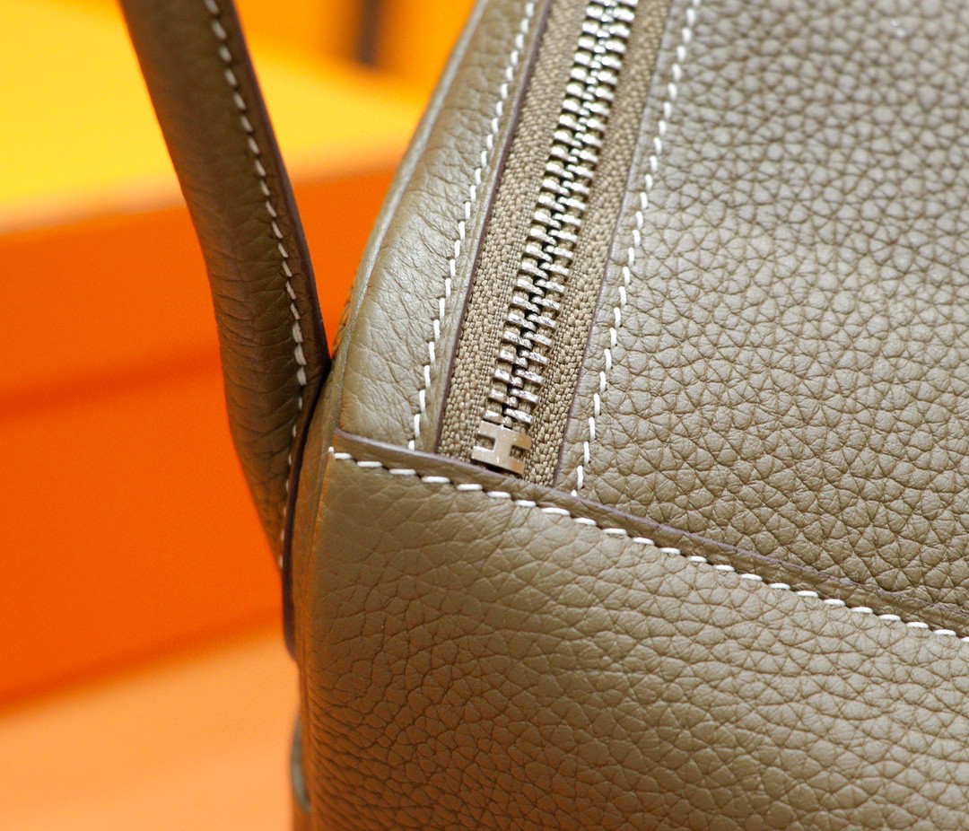 Hermès（爱马仕）Lindy 琳迪包 大象灰 Togo 全手缝 银扣 30cm
