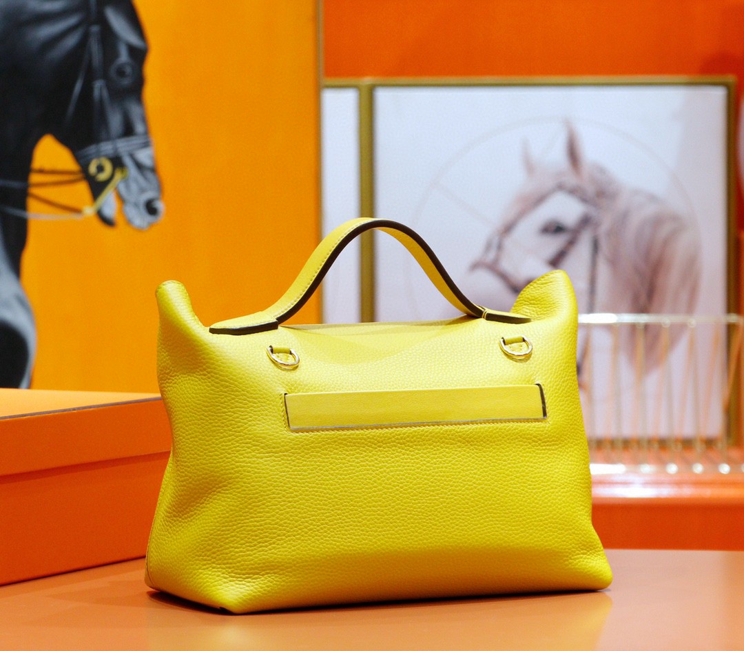 Hermès（爱马仕）H2424 琥珀黄 Evercolor拼Swift 全手缝 小牛皮 金扣