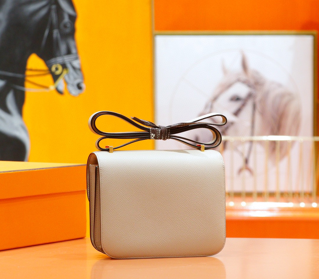 Hermès（爱马仕）Constance 空姐包 风衣灰 Epsom 全手缝 小牛皮 金扣 19cm