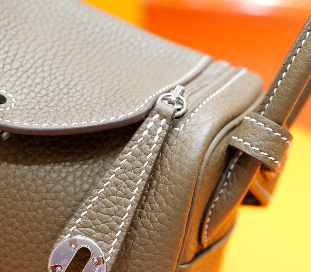 Hermès（爱马仕）Lindy 琳迪包 大象灰 全手缝 Togo小牛皮 银扣 20cm