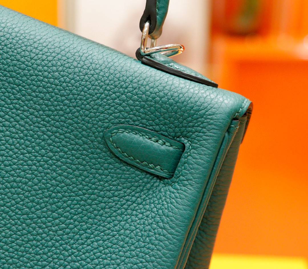 Hermès（爱马仕）Kelly 凯莉包 祖母绿 Togo 全手缝 小牛皮 银扣 25cm