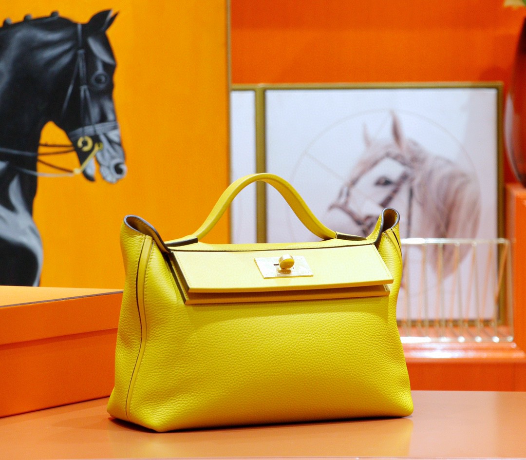 Hermès（爱马仕）H2424 琥珀黄 Evercolor拼Swift 全手缝 小牛皮 金扣