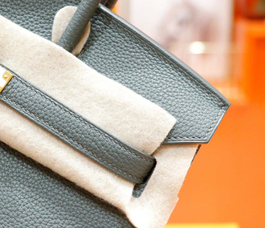 Hermès（爱马仕）Birkin 铂金包 杏仁绿 Togo 全手缝 金扣 25cm