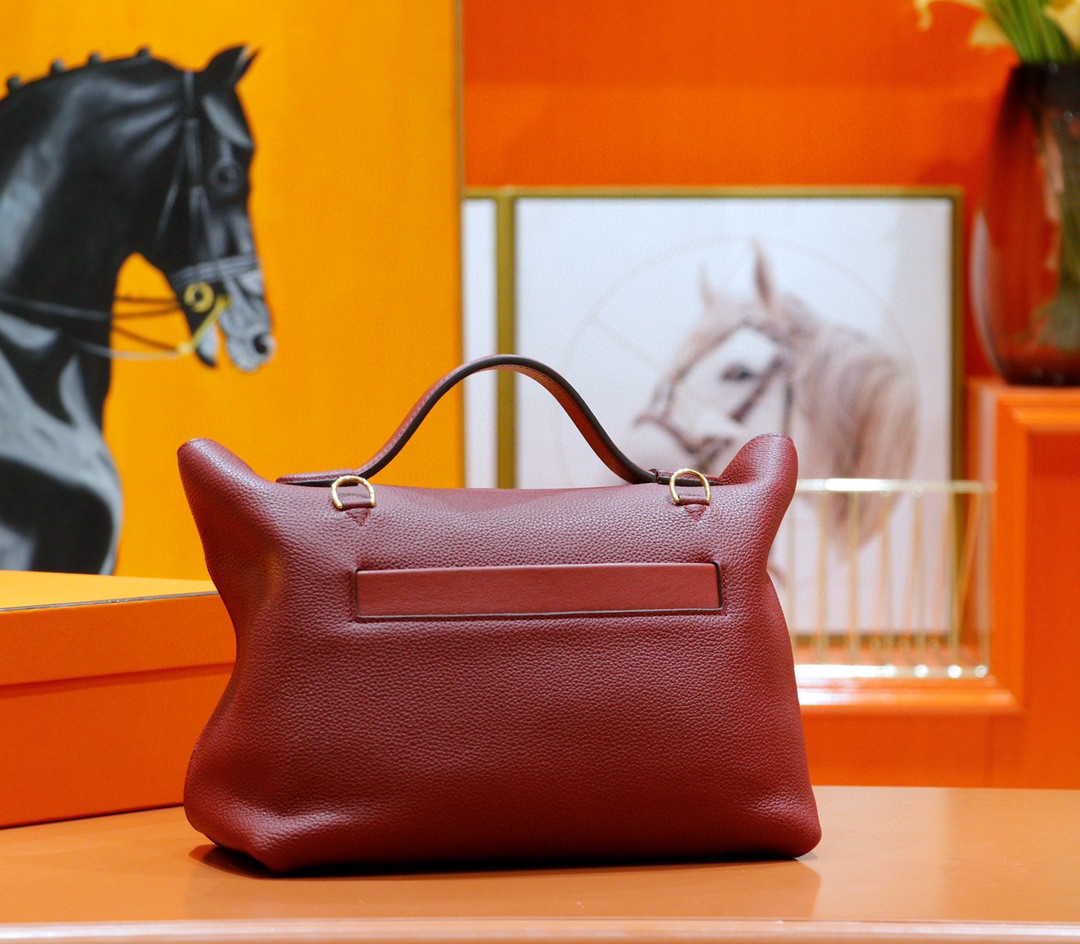 Hermès（爱马仕）H2424 酒红色 Evercolor拼Swift 全手缝小牛皮 金扣