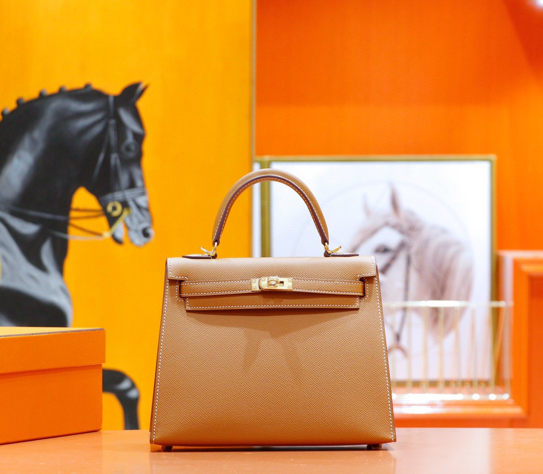 Hermès（爱马仕）Kelly 凯莉包 金棕 Epsom 全手缝 金扣 25cm