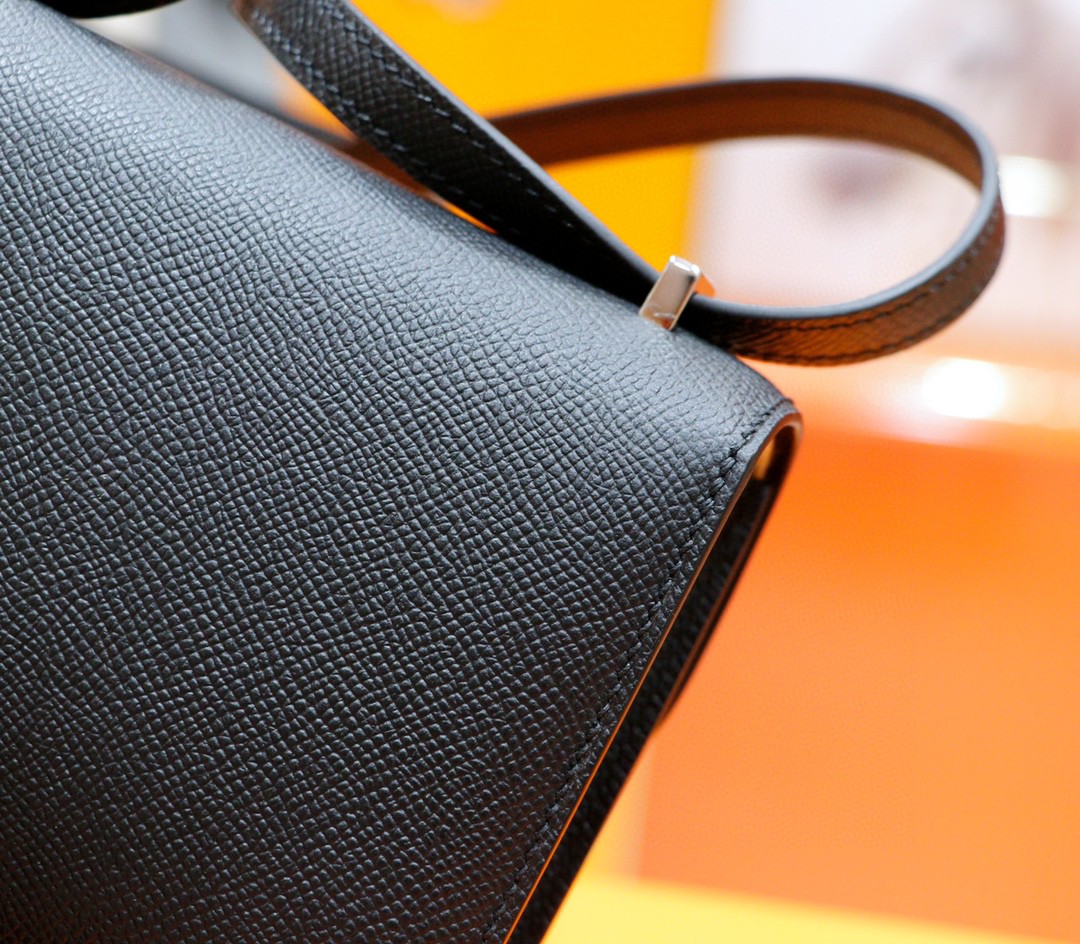 Hermès（爱马仕）Constance 空姐包 黑色 Epsom 全手缝 银扣 14cm