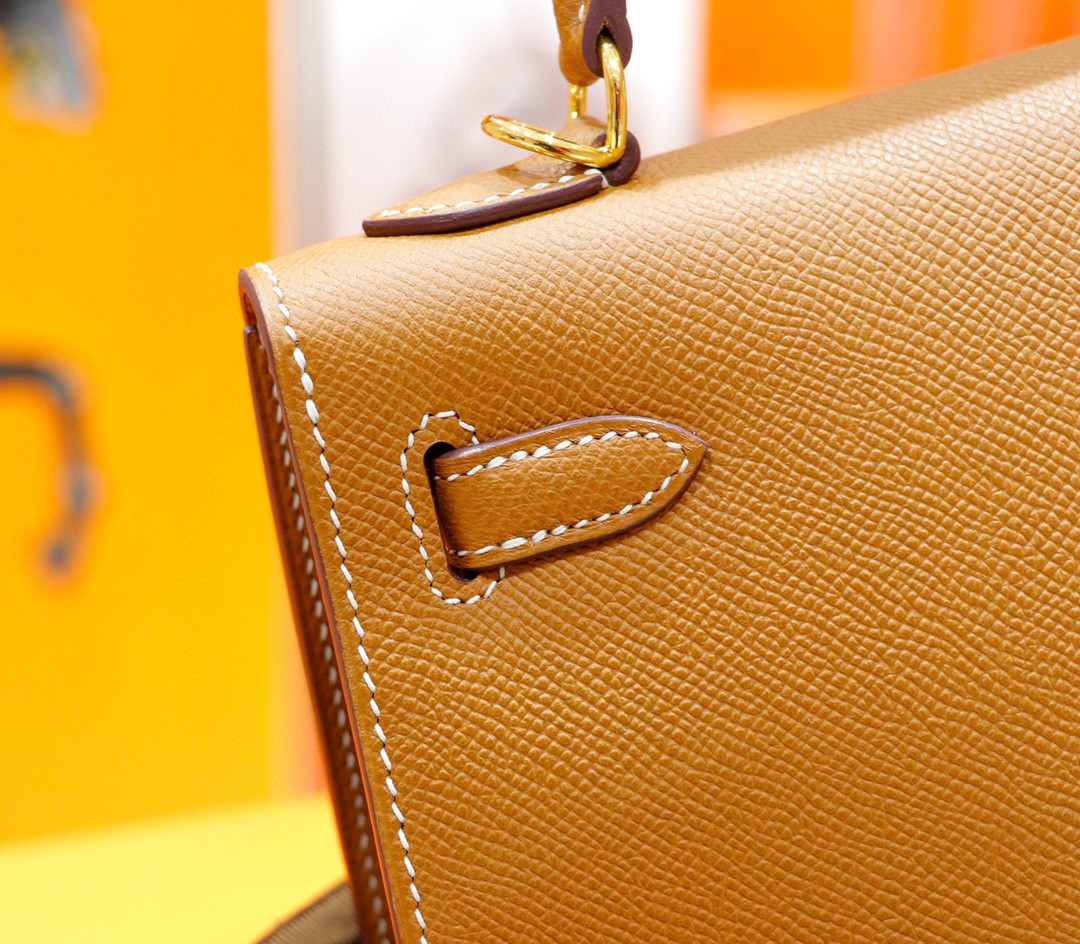 Hermès（爱马仕）Kelly 凯莉包 金棕 Epsom 全手缝 金扣 25cm