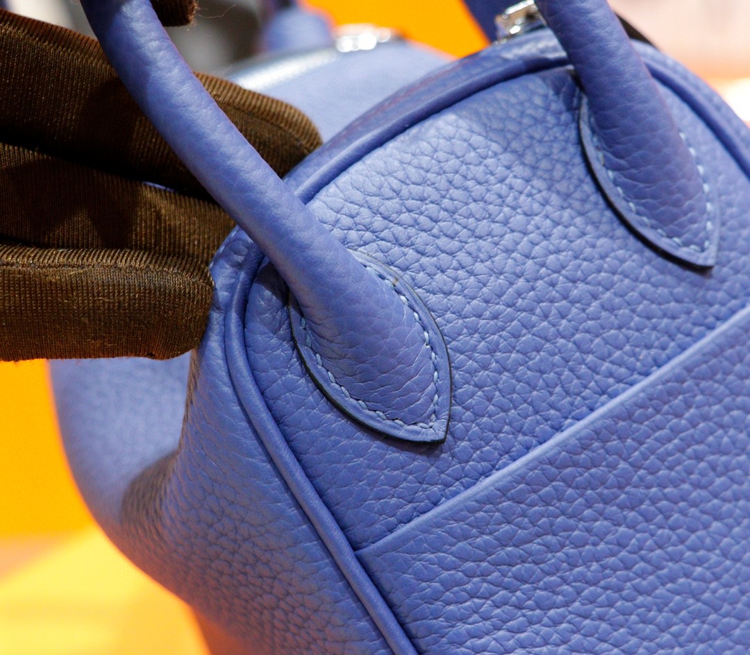 Hermès（爱马仕）Lindy 宝石蓝 Togo 全手缝 银扣 20cm