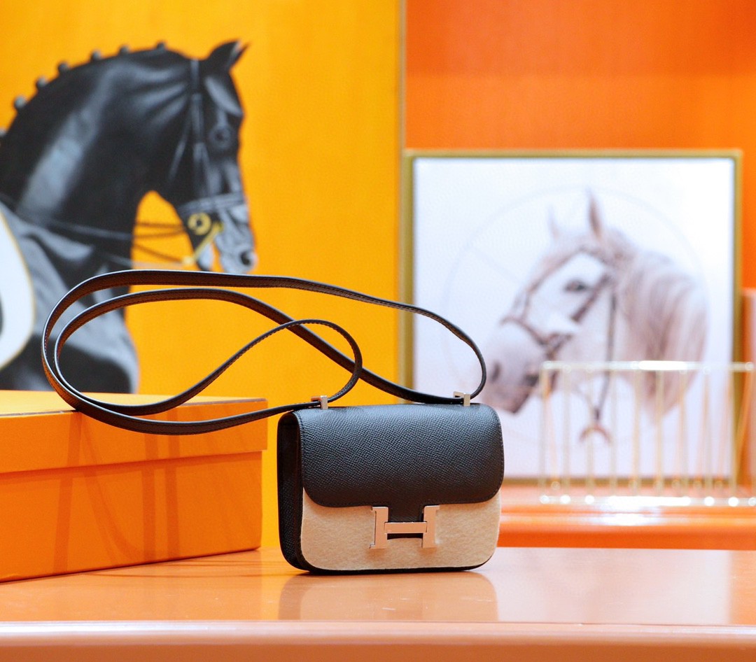 Hermès（爱马仕）Constance 空姐包 黑色 Epsom 全手缝 银扣 14cm