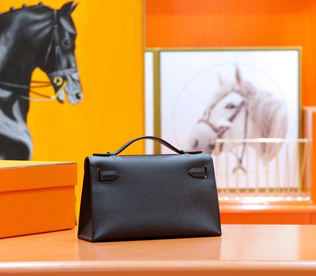 Hermès（爱马仕）Minikelly 迷你凯莉 晚宴包 黑色 Epsom 全手缝 金扣 22cm
