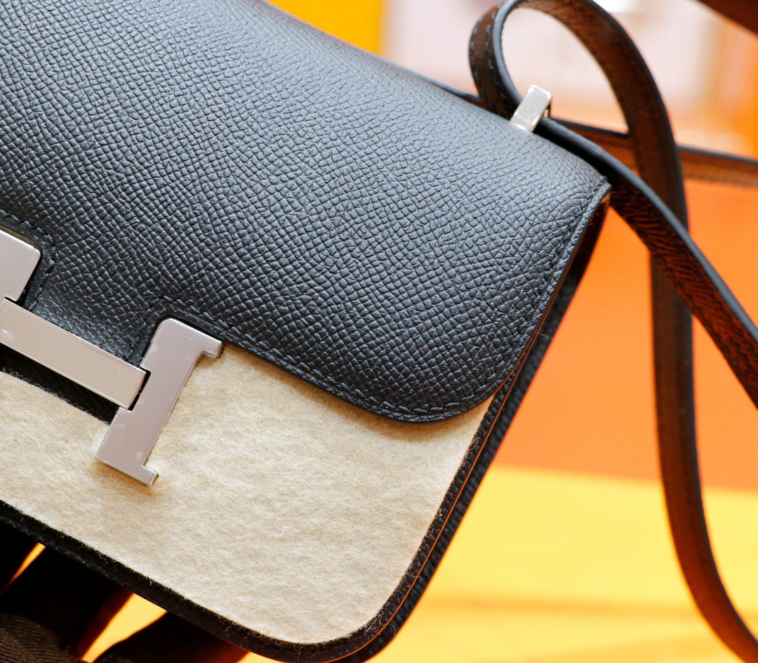 Hermès（爱马仕）Constance 空姐包 黑色 Epsom 全手缝 银扣 14cm