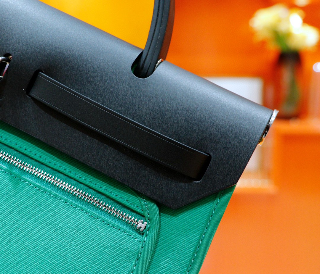 Hermès（爱马仕）Herbag 竹子绿 原版帆布拼原厂皮 最高版本 银扣 31cm