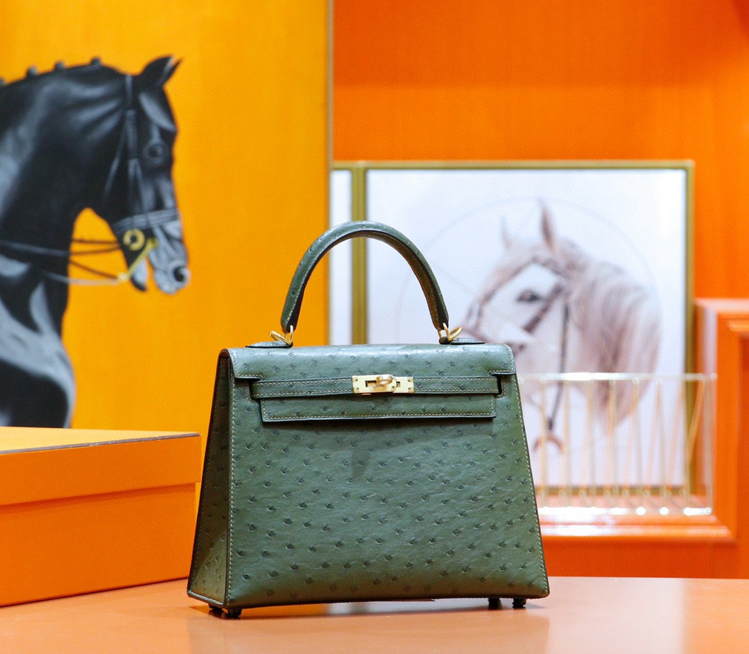 Hermès（爱马仕）Kelly 凯莉包 军绿色 南非鸵鸟皮 全手缝 金扣 25cm
