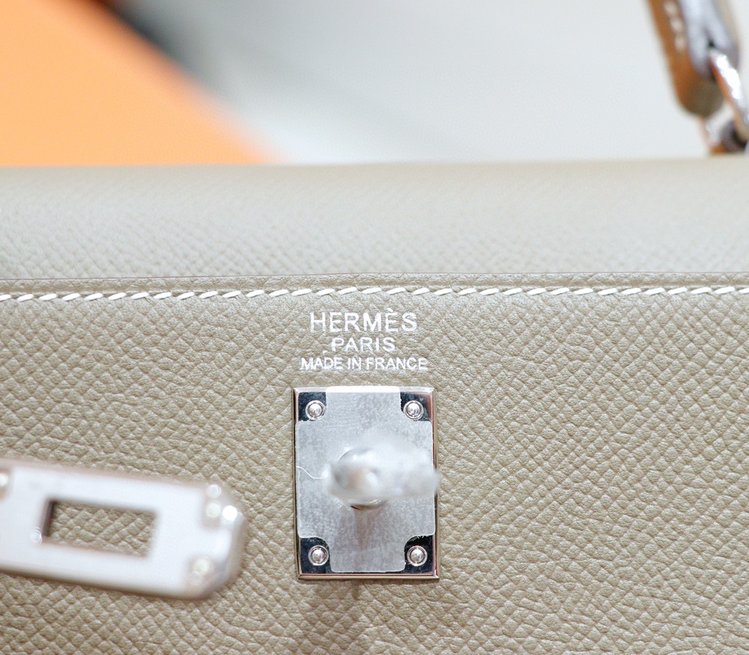 Hermès（爱马仕）Kelly 凯莉包 大象灰 Epsom 全手缝 银扣 25cm