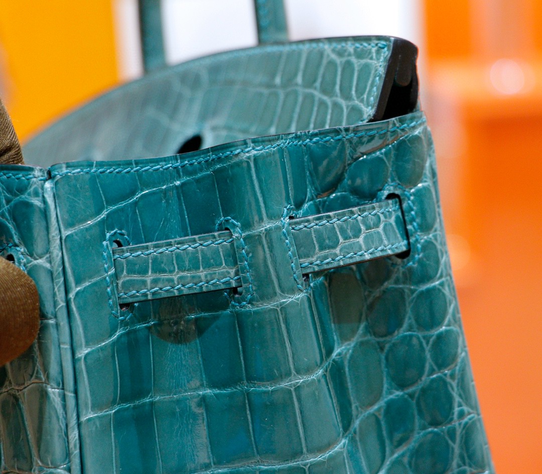 Hermès（爱马仕）Birkin 铂金包 维罗纳绿 亮面鳄鱼皮 金扣 25cm