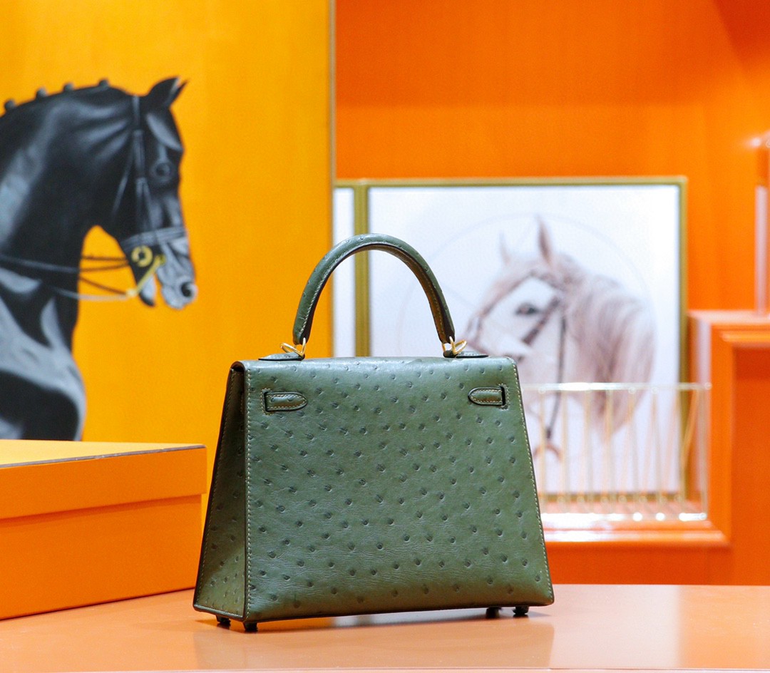 Hermès（爱马仕）Kelly 凯莉包 军绿色 南非鸵鸟皮 全手缝 金扣 25cm