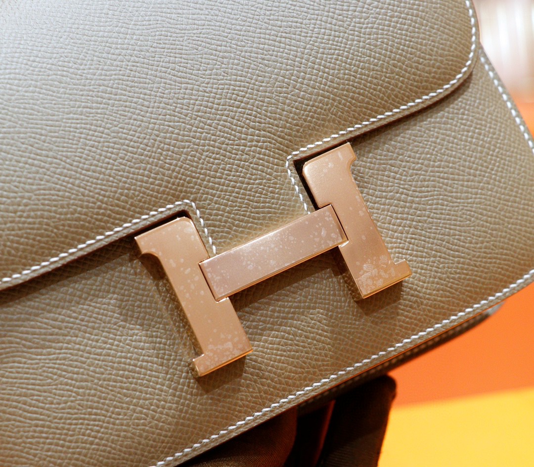Hermès（爱马仕）Constance 空姐包 大象灰 Epsom 全手缝 浅金扣 19cm