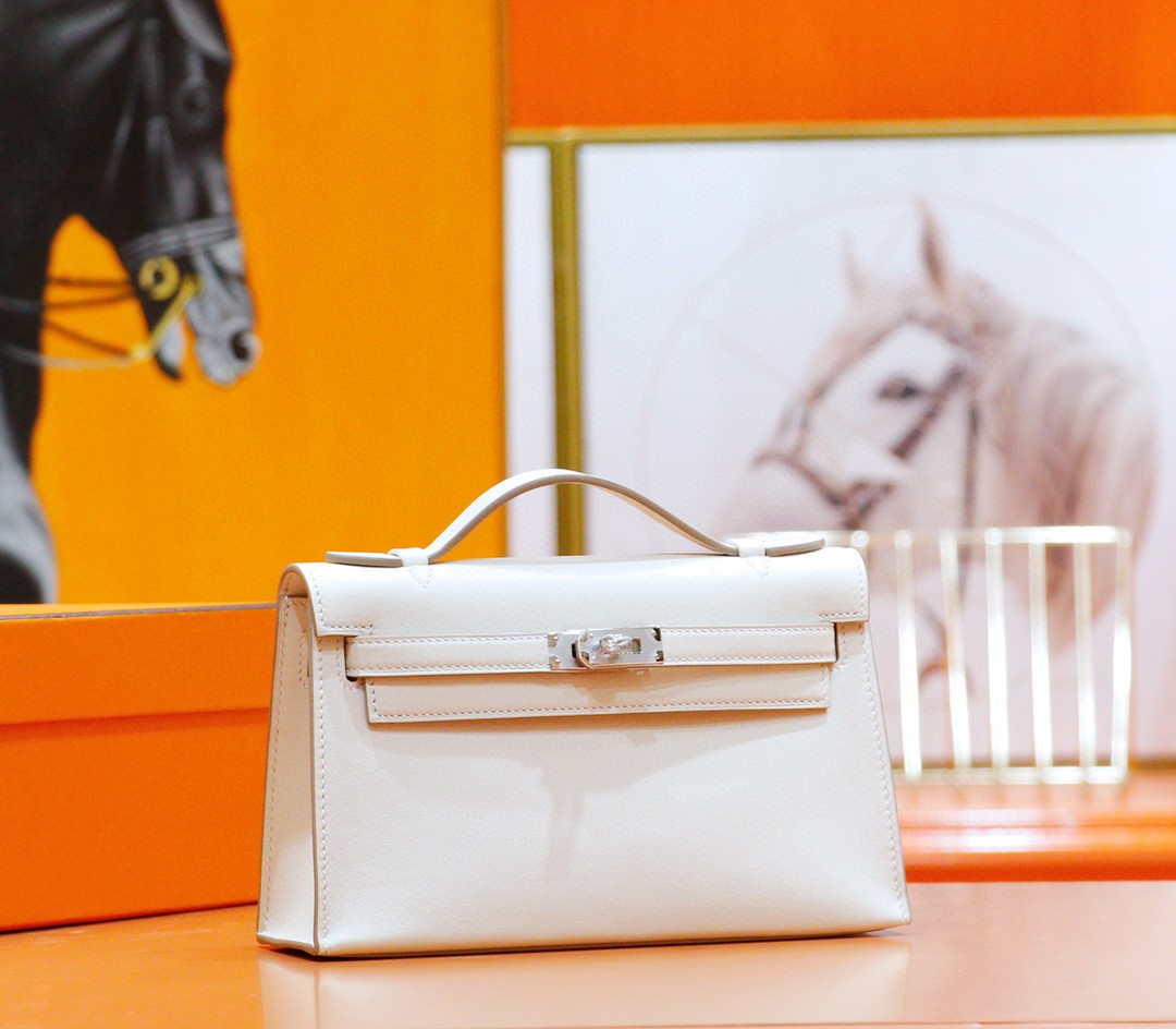 Hermès（爱马仕）Minikelly 迷你凯莉 奶昔白 Swift 全手缝 银扣 22cm 晚宴包