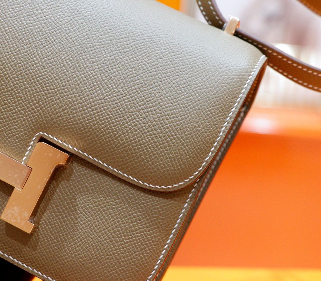 Hermès（爱马仕）Constance 空姐包 大象灰 Epsom 全手缝 浅金扣 19cm