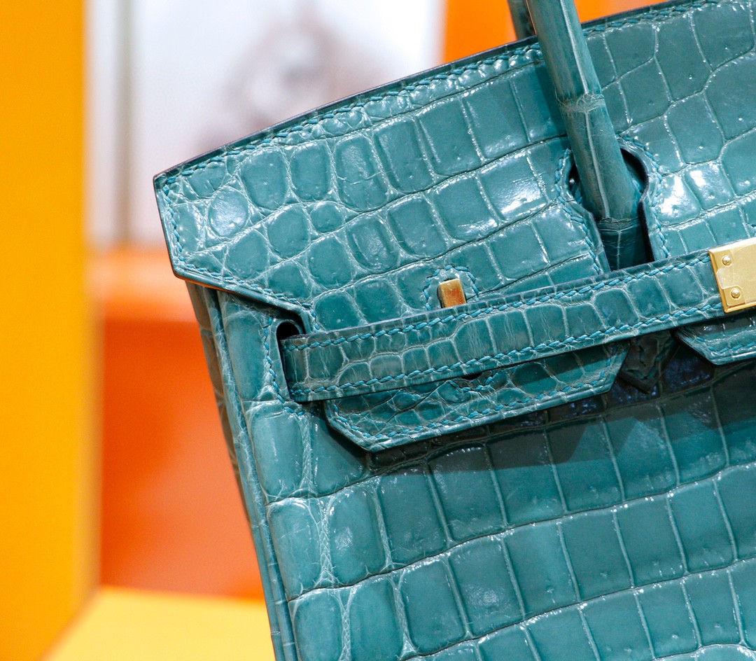 Hermès（爱马仕）Birkin 铂金包 维罗纳绿 亮面鳄鱼皮 金扣 25cm