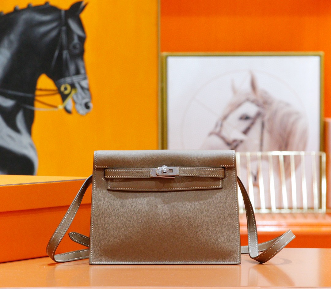 Hermès（爱马仕）Kelly danse 跳舞包 大象灰 Evercolor 全手缝 银扣