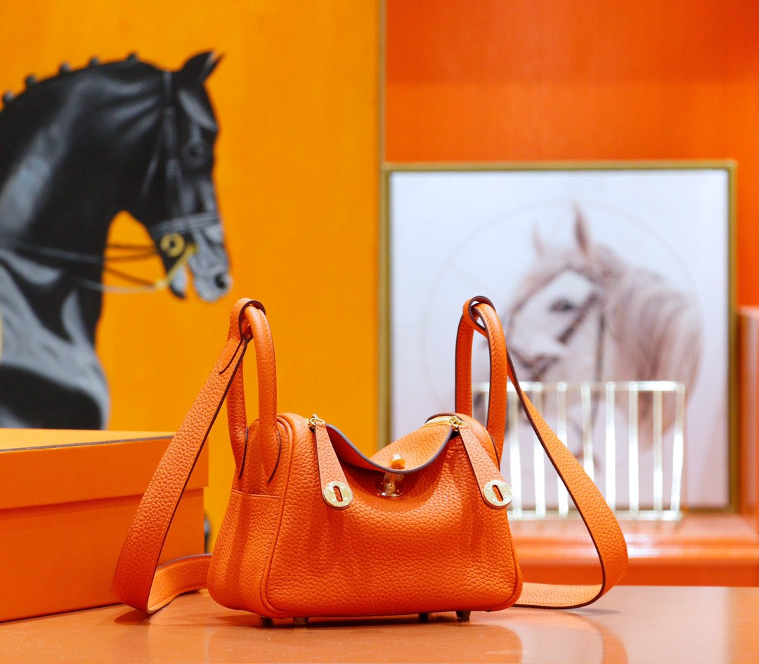 Hermès（爱马仕）Lindy 琳迪包 橙色 Togo 全手缝 金扣 20cm