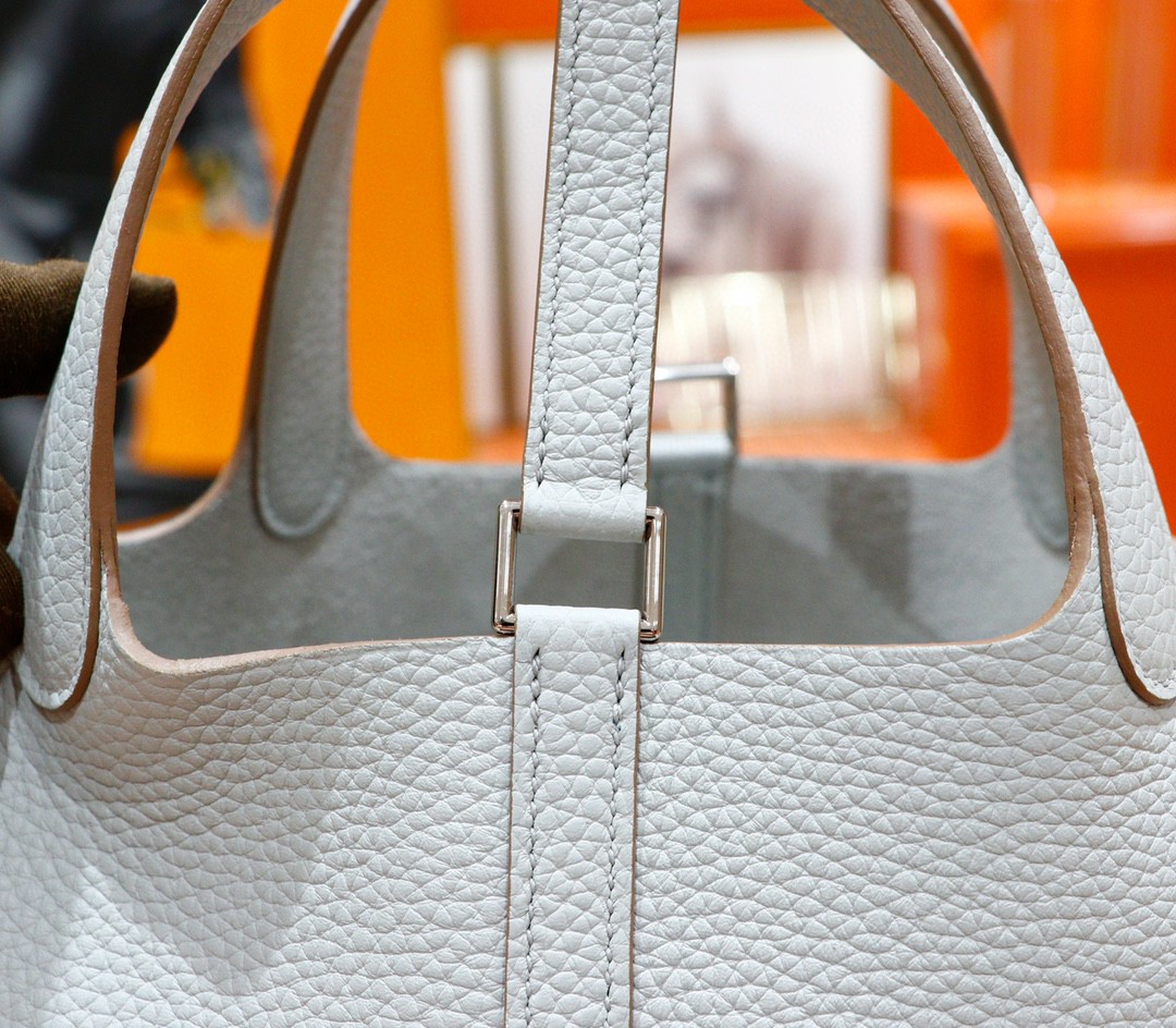 Hermès（爱马仕）Picotin 菜篮子 珍珠灰 Togo 银扣 18cm 全手缝