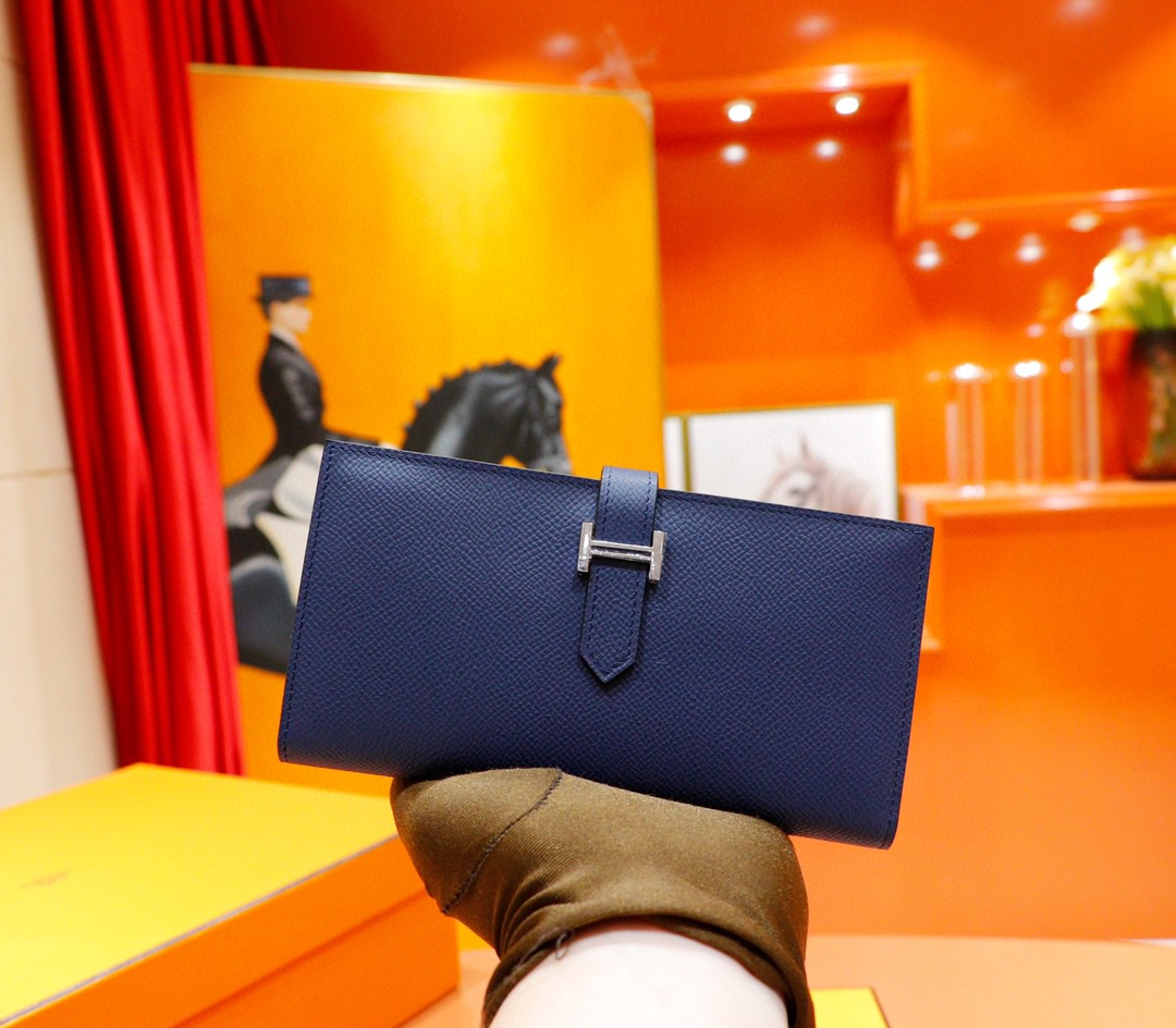 Hermès（爱马仕）Beran 长款钱夹 宝蓝 Epsom 全手缝 银扣