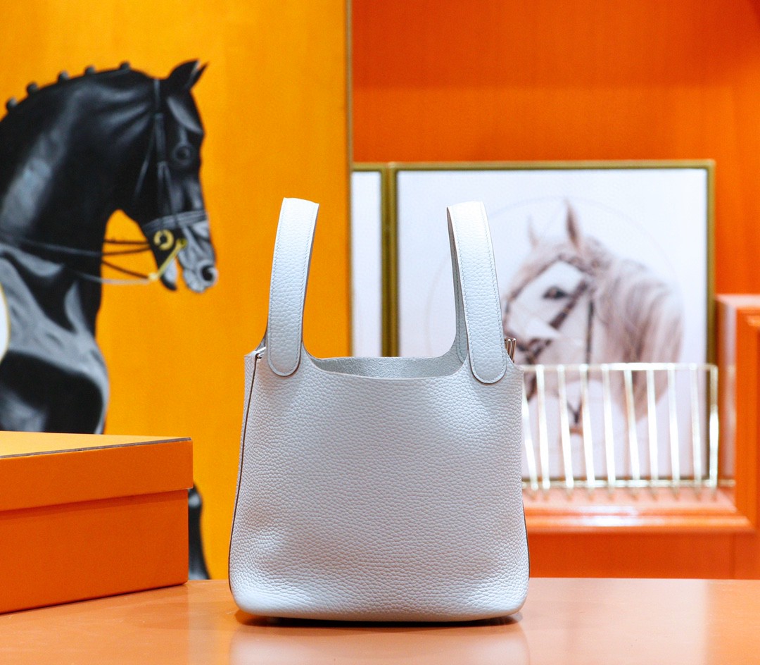 Hermès（爱马仕）Picotin 菜篮子 珍珠灰 Togo 银扣 18cm 全手缝