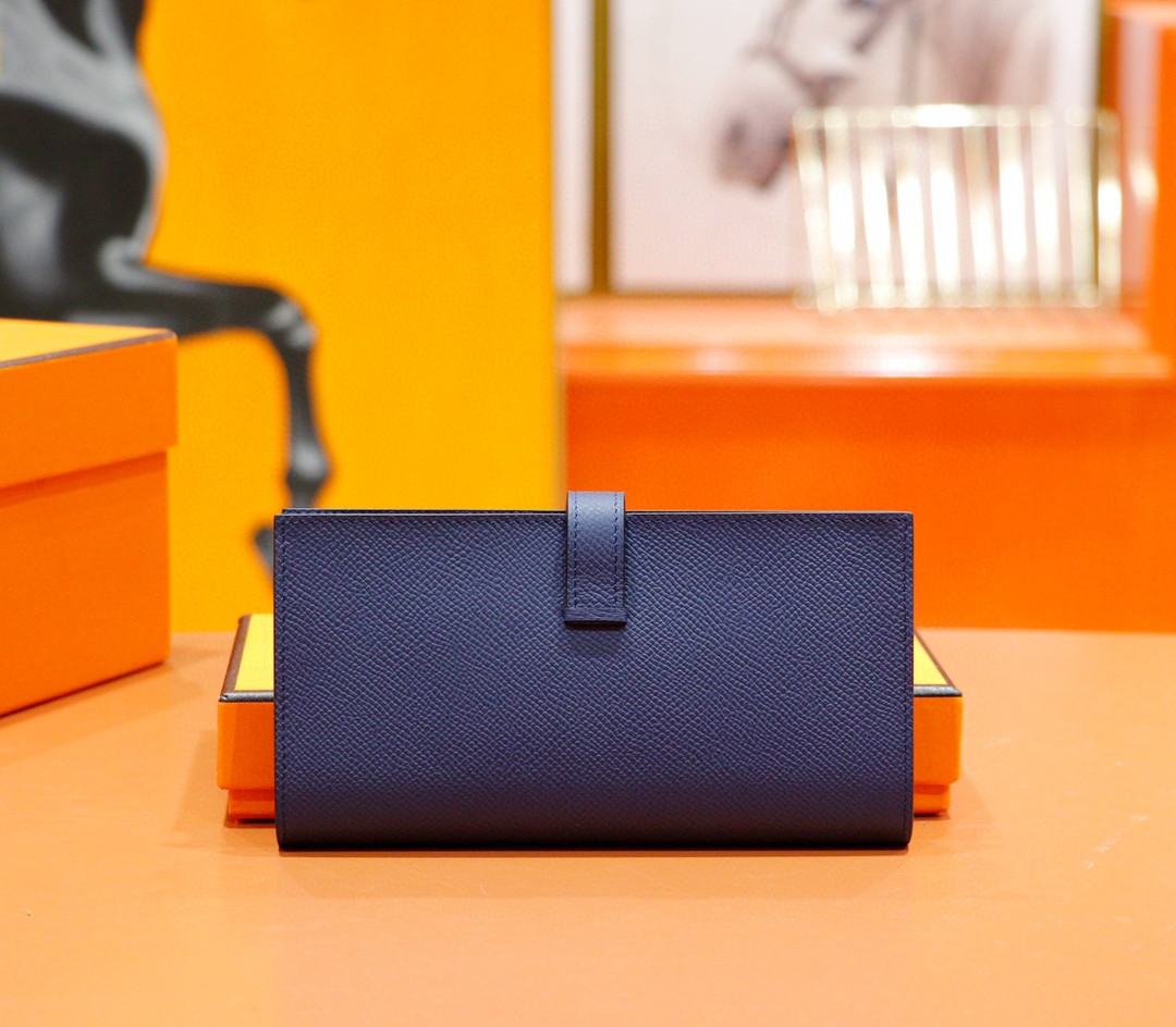 Hermès（爱马仕）Beran 长款钱夹 宝蓝 Epsom 全手缝 银扣