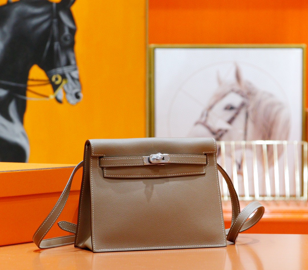 Hermès（爱马仕）Kelly danse 跳舞包 大象灰 Evercolor 全手缝 银扣